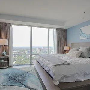  Apartment Luxury View In Downtown 3 Bedroom 2.5 Bathroom 1 Parking